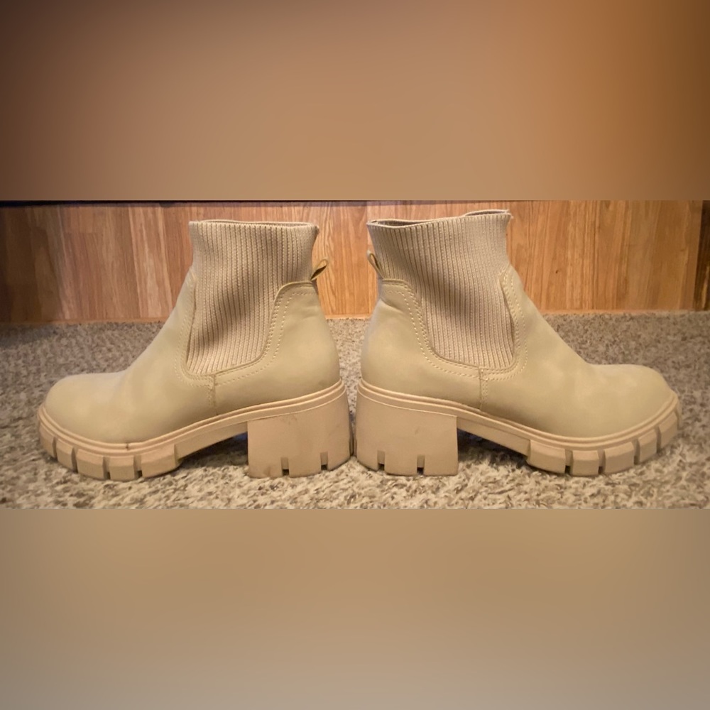 Womens Boots